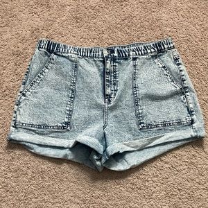 Acid wash Jean shorts